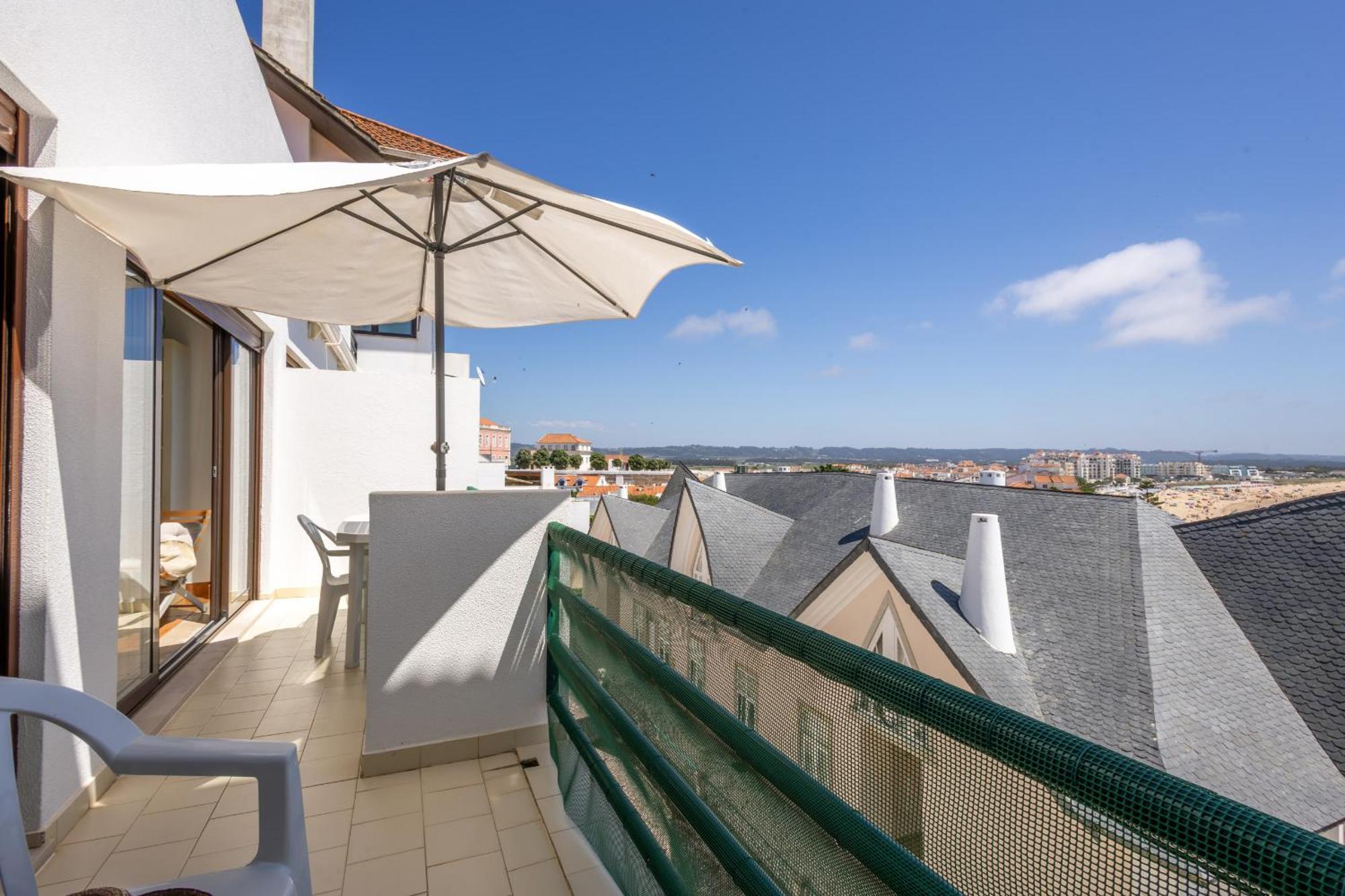 Concha Mar Com Vista Sobre A Baia Apartment Sao Martinho do Porto Ngoại thất bức ảnh