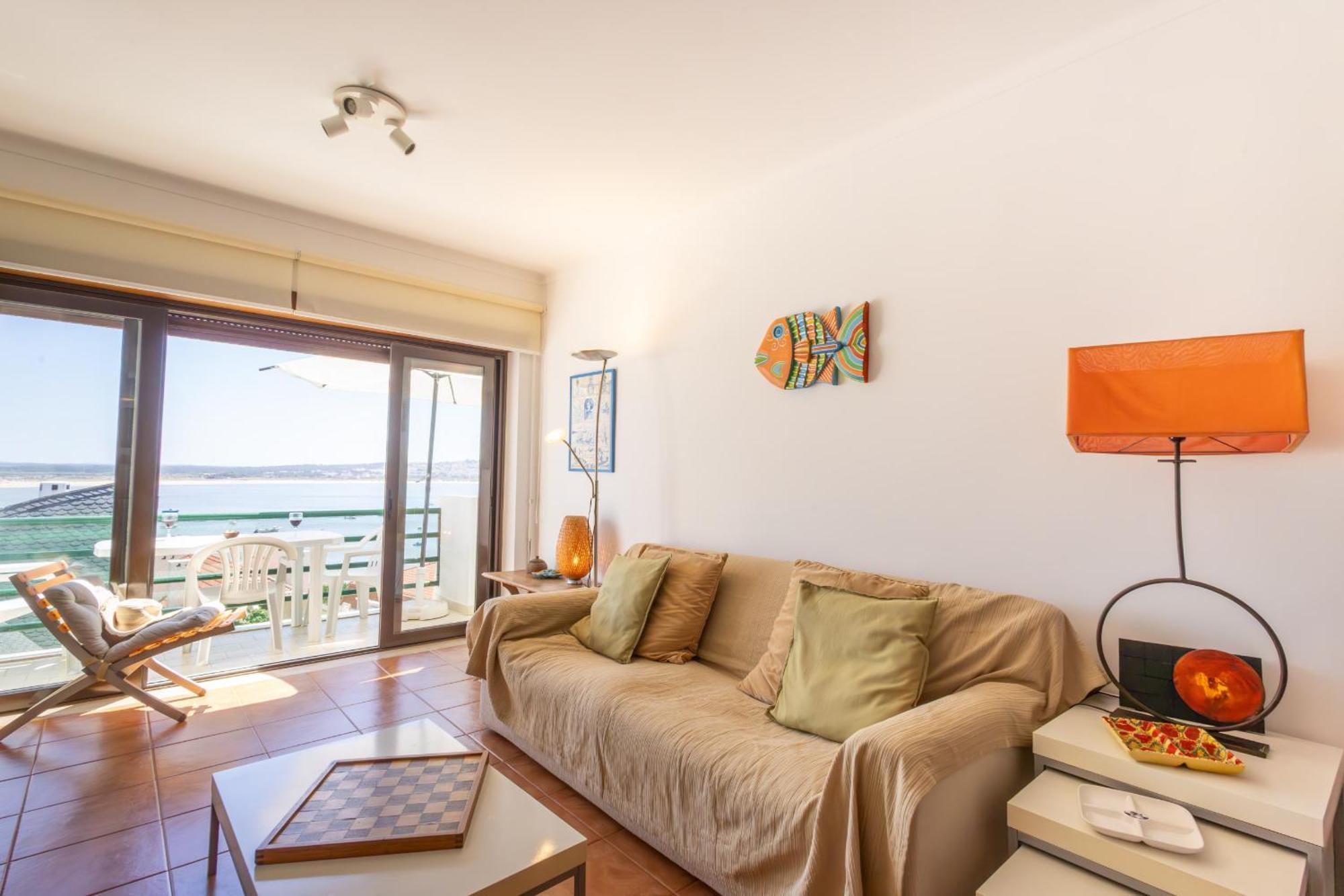 Concha Mar Com Vista Sobre A Baia Apartment Sao Martinho do Porto Ngoại thất bức ảnh